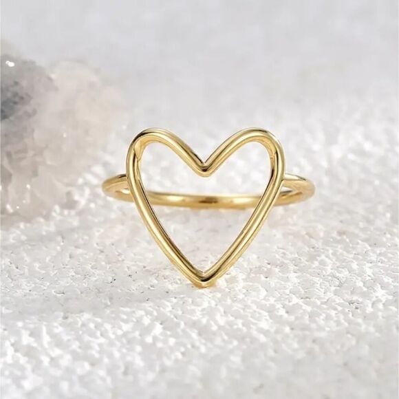 18K Gold Plated Hollow Big Heart Stackable Ring For Women. - Picture 2 of 13